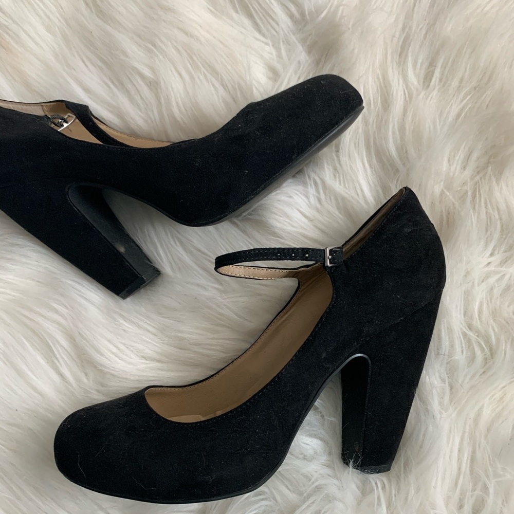 🌸Black heels